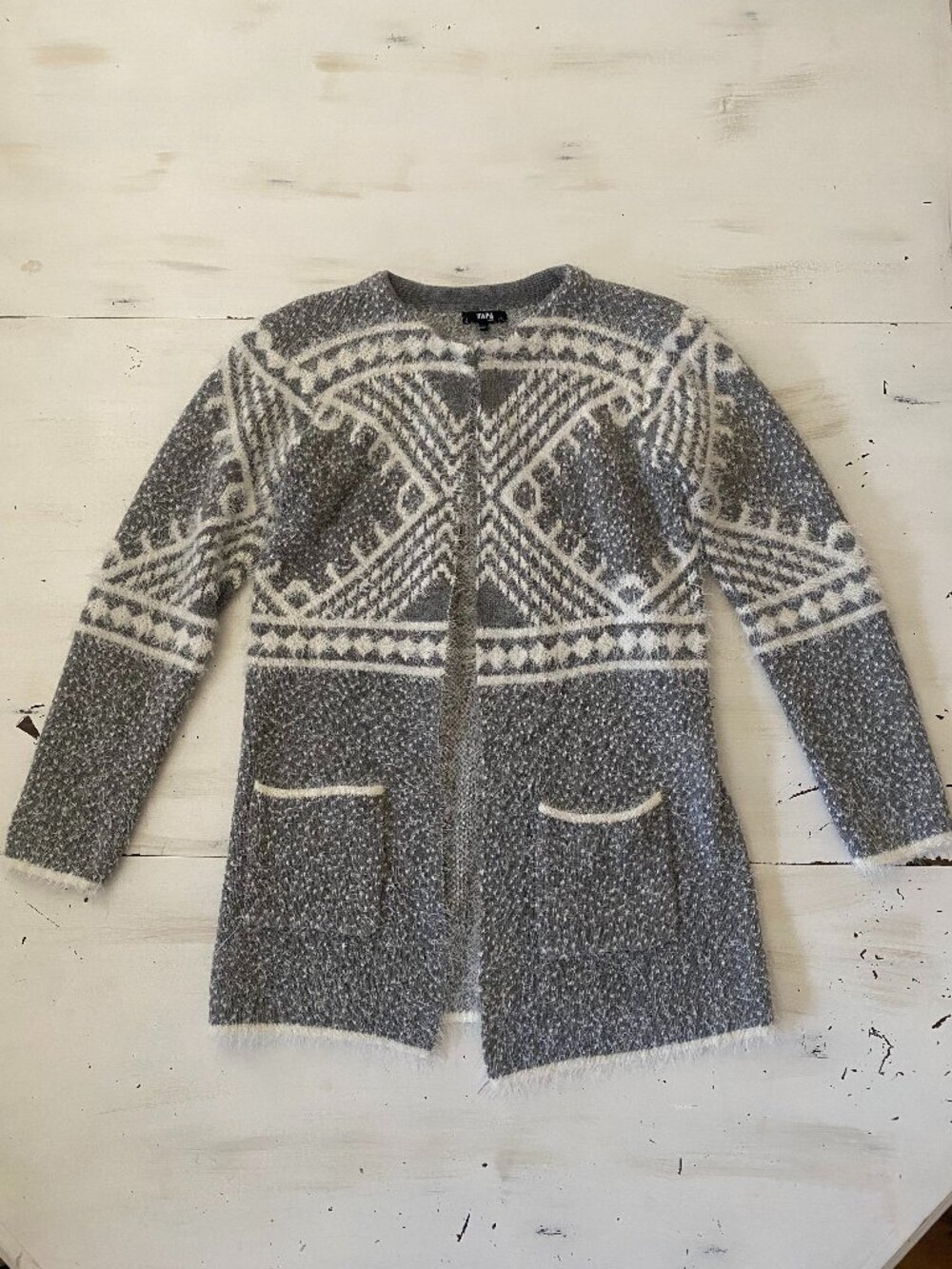 Tapa Gray Knit Cardigan